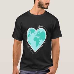 旅行引用文旅行もっと世界の地図アドベンチャーヴァカット Tシャツ