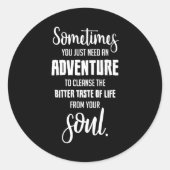 旅行旅行引用文アドベンチャー引用文ギフトアイディア ラウンドシール (正面)