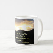 旅行者が少ない道 コーヒーマグカップ (正面右)