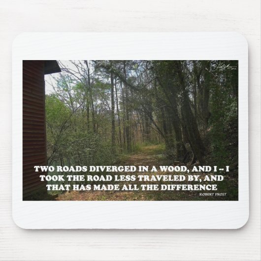 旅行者が少ない道 マウスパッド (正面)