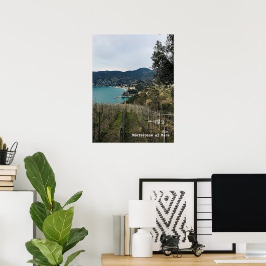 旅行 |イタリア – モンテロッソ冬のブドウ園 ポスター (ホームオフィス)