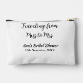 旅行 ブライズシャワー 追加 名前 日付 ミスからミセス シムへ アクセサリーポーチ (裏面)
