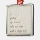 "旅行…" 禅の諺 メタルオーナメント (左)