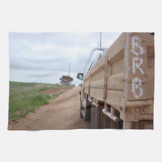 旅行BRB砂利トラック景色の空のユート語 キッチンタオル (横)