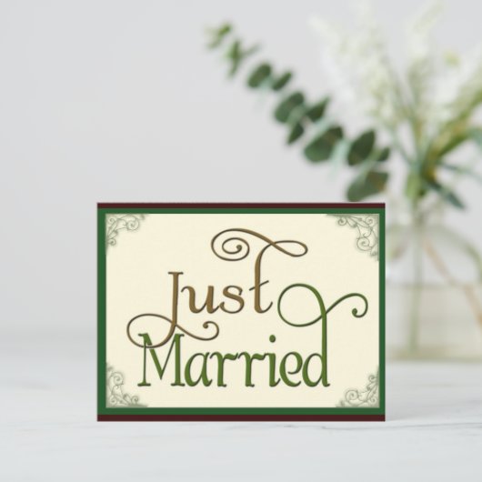 旋回たった今結婚しましたおもしろいフォント 案内ポストカード (スタンド正面)