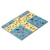 旗が付いているスウェーデン文化項目 ノートブック (左側)