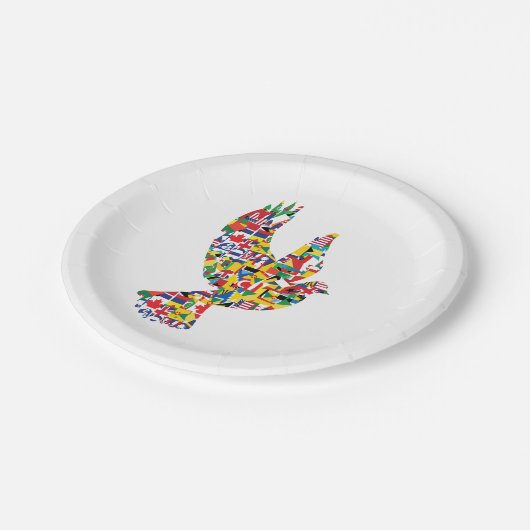 旗で作られた世界平和国際的鳩 ペーパープレート (アングル)