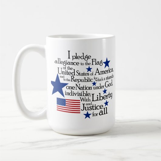 旗に忠誠を誓う統一された コーヒーマグカップ (左)