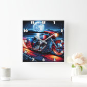 旗に飾られたバイクで月に照らされたライド スクエア壁時計 (ホーム)
