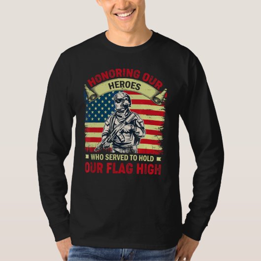 旗の高いメンバーを持っていた人々を称える Tシャツ (正面)