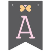 旗をバントするピンクおよびパステル調の蝶ハート バンティングフラッグ (第3の旗)