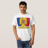 旗ルーマニアの紋章付き外衣 Tシャツ (正面フル)