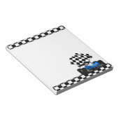 旗付きブルーレースカー市松模様にー ノートパッド (アングル)