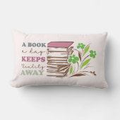 日々の現実保の本遠くに ランバークッション (正面)