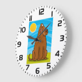 日おもしろいに座る大きな茶色の犬 ラージ壁時計 (傾斜)