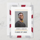 日が差すこと |クリムゾンとグレーの写真卒業 招待状 (正面)