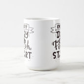 日に日に入って目新しい コーヒーマグカップ (中央)