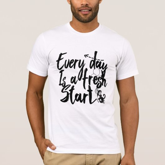 日に日に入って目新しい Tシャツ (正面)