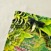 日に照らされた森林風景 ビーチタオル (インサイチュ)