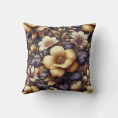 日に照らされた花びらと紫の霞 クッション (裏面)