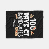 日のバンドエイズ – 学校ナース100日のスクー フリースブランケット (正面(横))