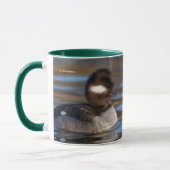 日の丸に照らされた可愛い水牛の鴨 マグカップ (左)