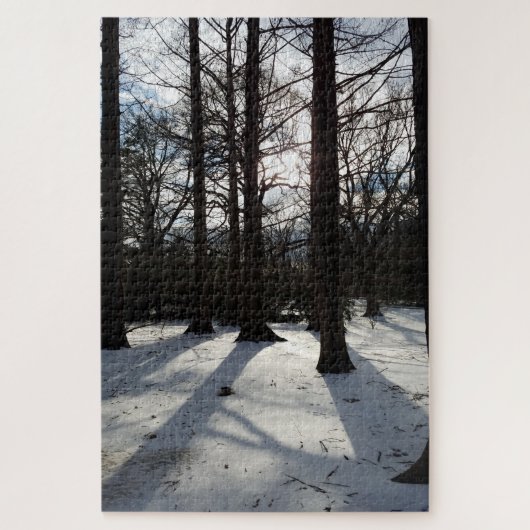 日の光と雪の中の冬の木 ジグソーパズル (縦)