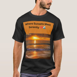 日の入りと静寂が出会う場所 ❤️🌊 Tシャツ