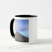 日の入り時のマウントスチュアート マグカップ (正面左)
