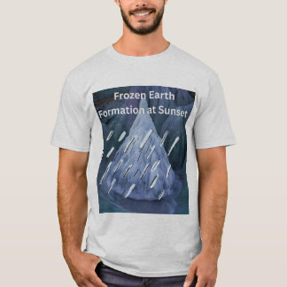 日の入り時の凍った大地の形成 Tシャツ