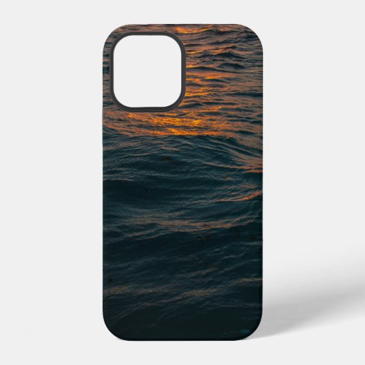 日の入り時の水面 iPhoneケース (裏面)
