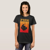日の入り時の魚の影のシルエット Tシャツ (正面フル)