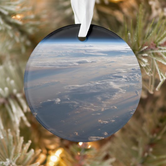 日の出がフィリピン海に長い影を落とす オーナメント (ツリー)