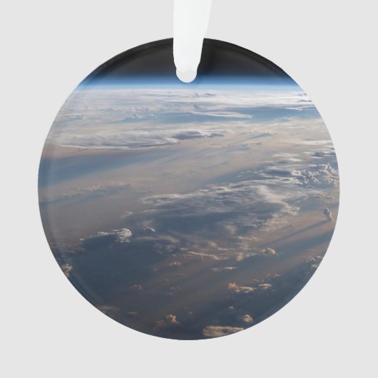 日の出がフィリピン海に長い影を落とす オーナメント (正面)