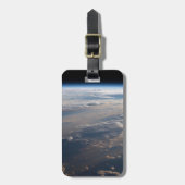 日の出がフィリピン海に長い影を落とす ラゲッジタグ (正面縦)