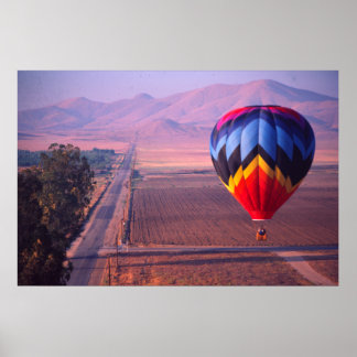 日の出でのバルーンビュー ポスター