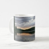 日の出でSwiftcurrent Lake II コーヒーマグカップ (正面左)