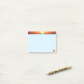 日の出と海の星のライトブルー ポストイット (デスク上)