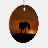 日の出に美しい野生の馬 セラミックオーナメント (右)