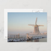 日の出のはがきの雪の中の風車 ポストカード (正面/裏面)
