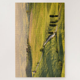 日の出のタスカニーの景色の白い道 ジグソーパズル