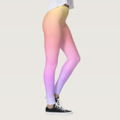 日の出のトレーニング レギンス (右)