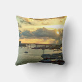 日の出のナッサウ クッション (裏面)