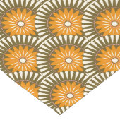 日の出のレトロな花 – オレンジ&ブラウン ロングテーブルランナー (コーナー)