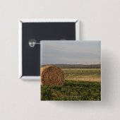 日の出の山が付いている分野の干し草ベール 缶バッジ (正面&裏面)
