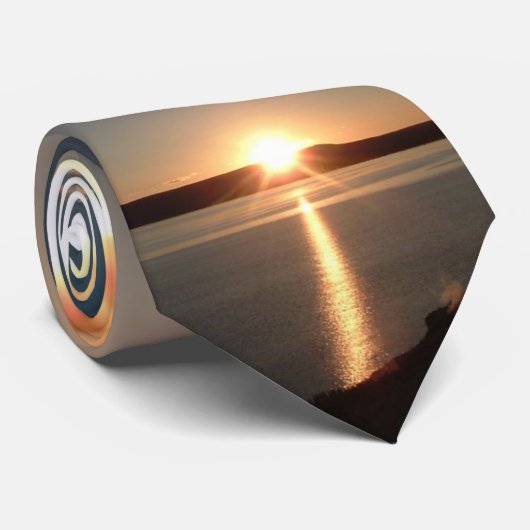 日の出の日没 ネクタイ (ロール)