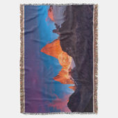 日の出のMt Fitzローイ スローブランケット (正面縦)