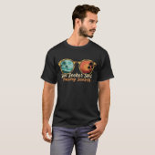 日の出を求める魂が夕陽を追う Tシャツ (正面フル)