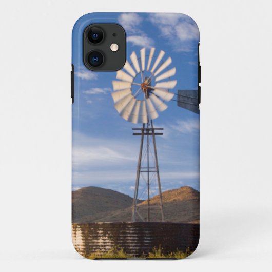 日の出時のカルー地方の風車とダム Case-Mate iPhoneケース (裏面)