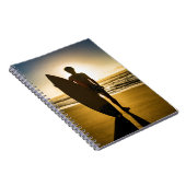 日の出時のサーファーのシルエット ノートブック (右側)